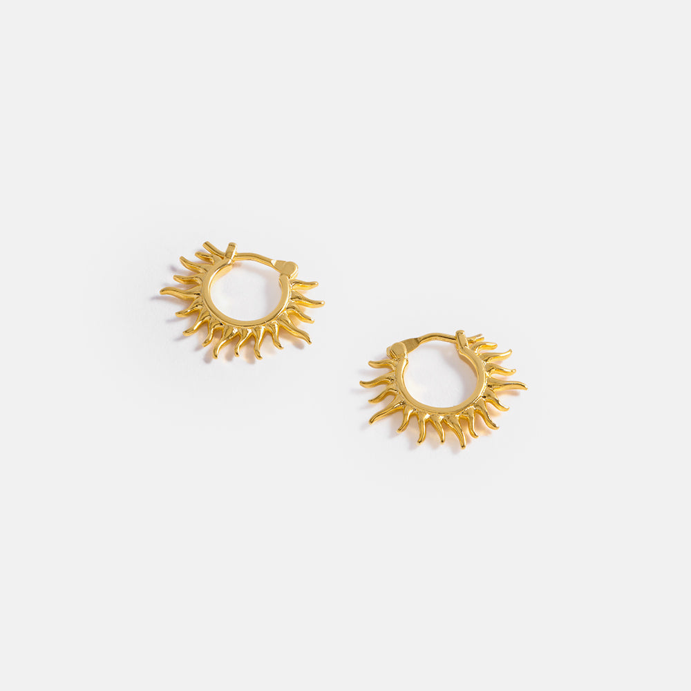 Gold Sunburst Creolen: Spike Messing Geometrische Ohrringe Gold Sunburst Creolen: Spike Messing Geometrische Ohrringe