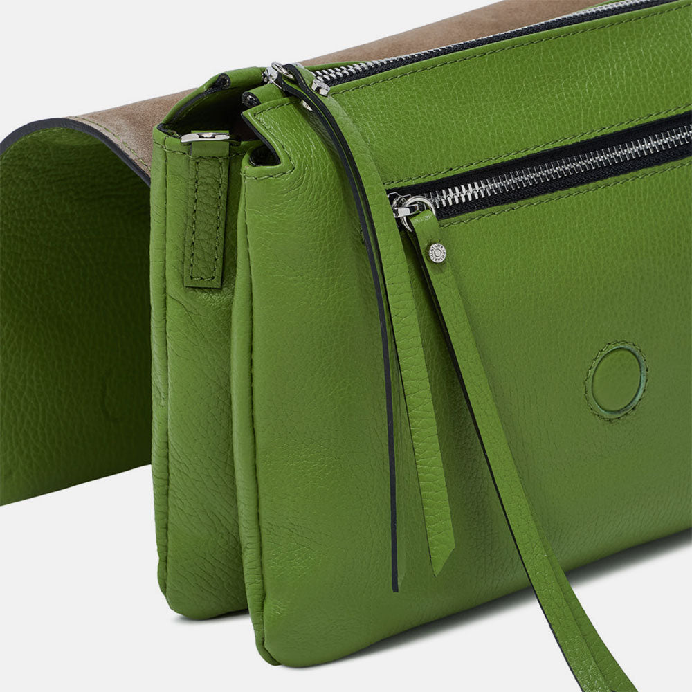 Green leather handbag with silver detail 
