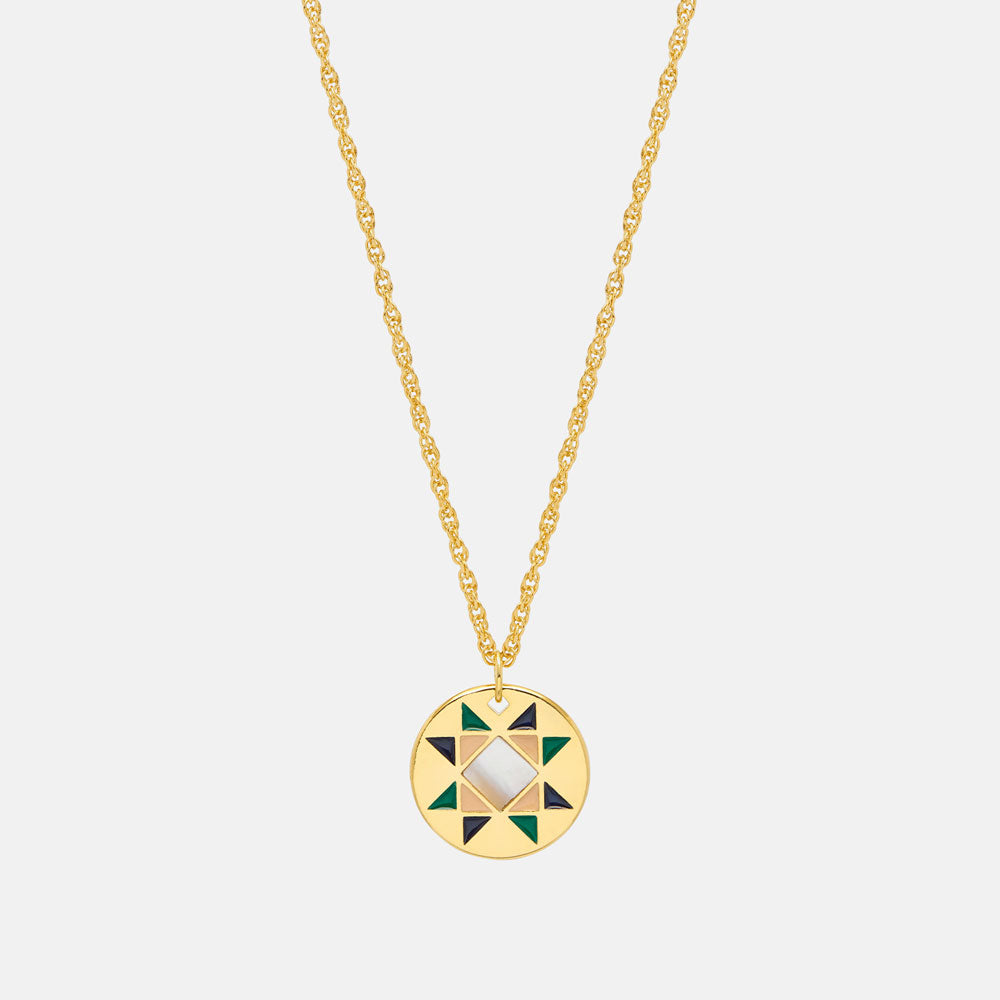 gold plated quilted circle necklace