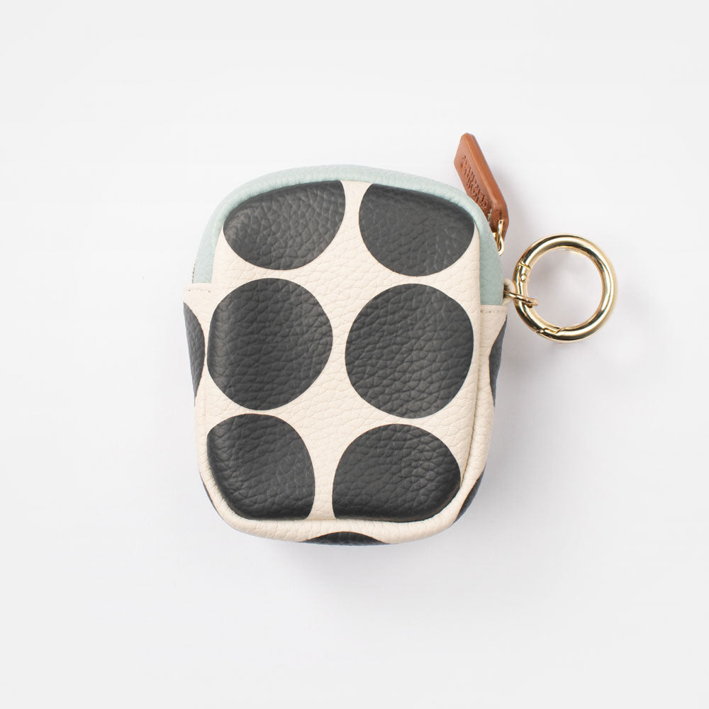 Spot Treat Holder – Caroline Gardner