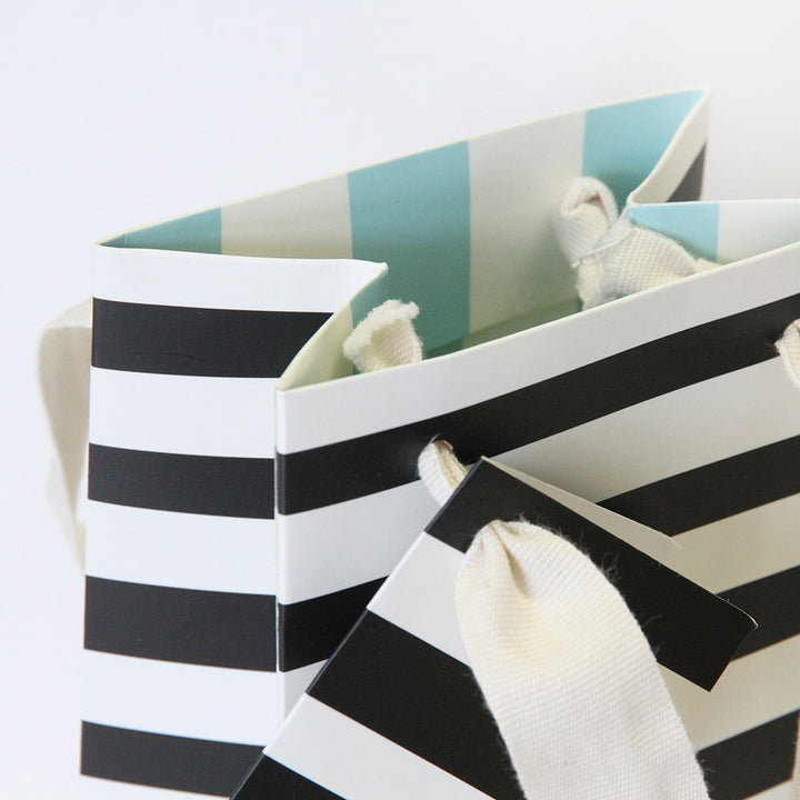 hey-you-time-to-get-tipsy-bottle-bag-gbb586-2