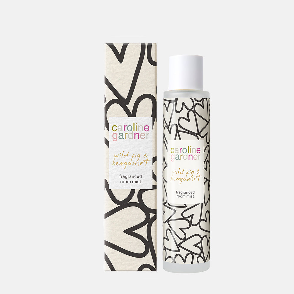 car9oline gardner wild fig & bergamot fragranced room spray in a heart print box