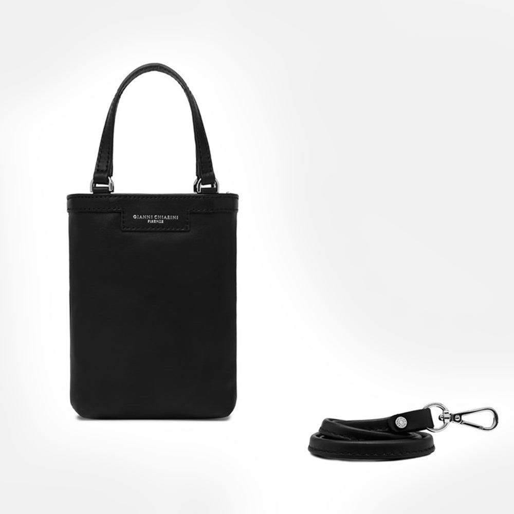 black leather Camilla bag made in Italy by Gianni Chiarini