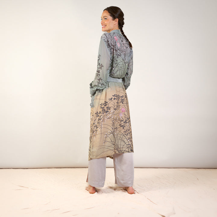 grey & beige lightweight dressing gown with sand dune and japanese bellflower print, made by 100 Stars