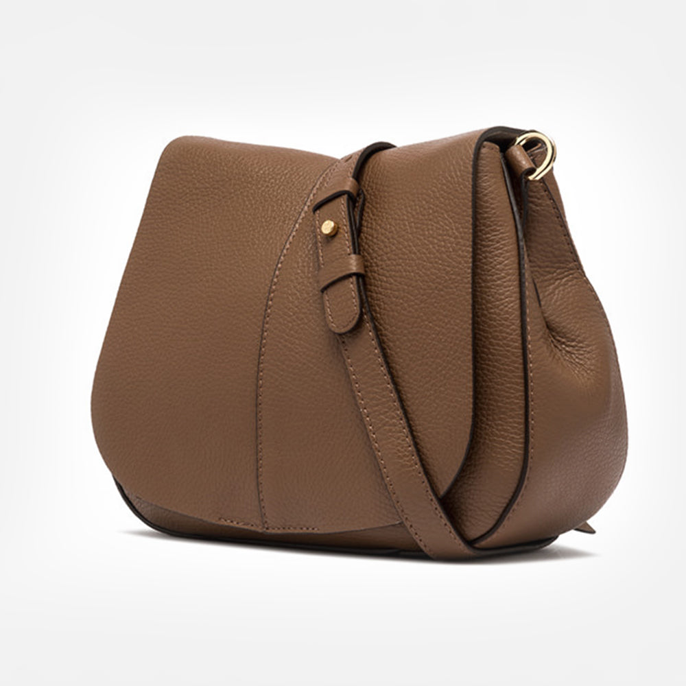 brown leather Helena bag made in Italy by Gianni Chiarini