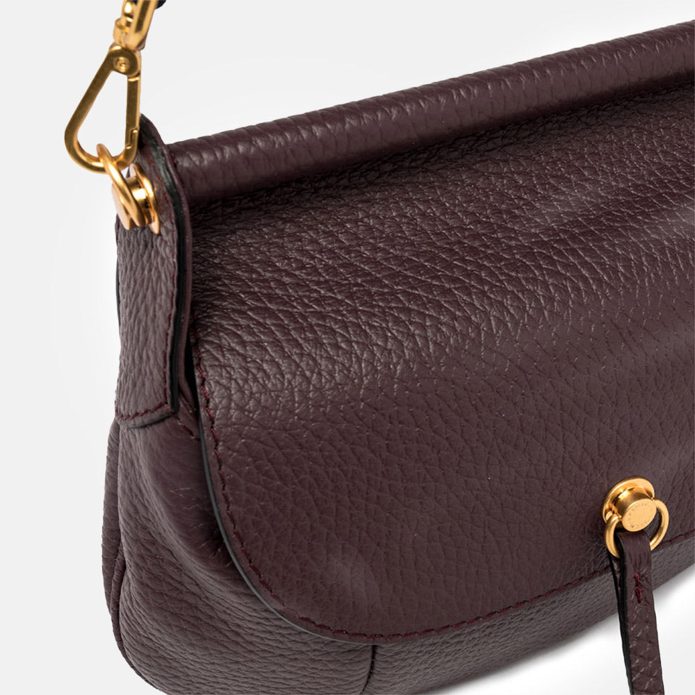 dark purple Leather Pilar Shoulder Bag, made in Italy by Gianni Chiarini