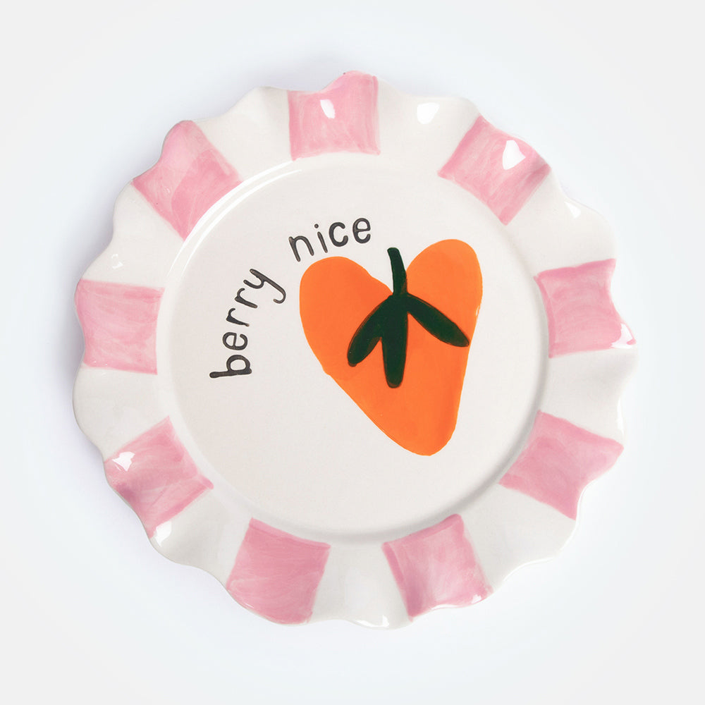 strawberry heart with berry nice slogan ceramic stoneware plate with pink stripe scalloped edge