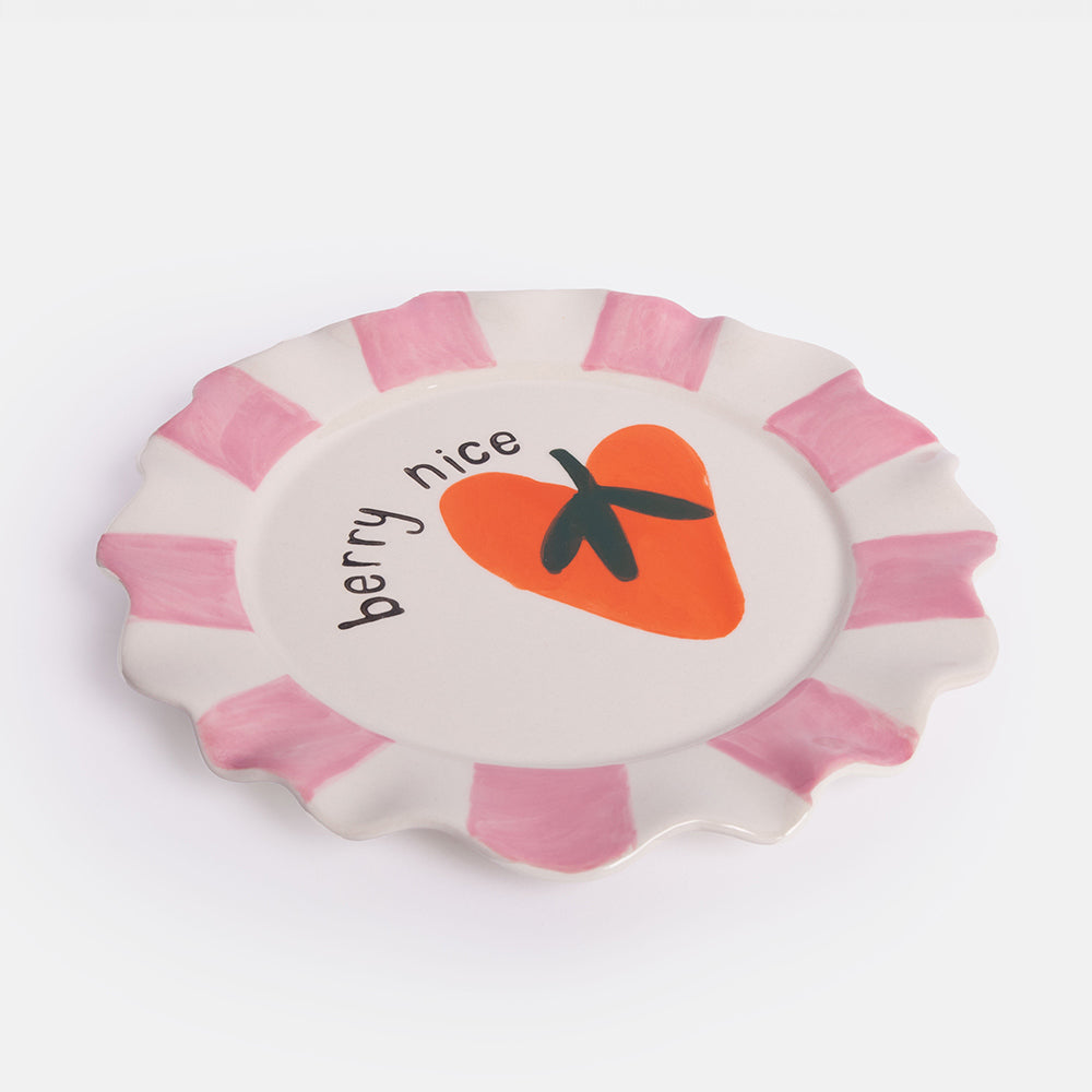 strawberry heart with berry nice slogan ceramic stoneware plate with pink stripe scalloped edge