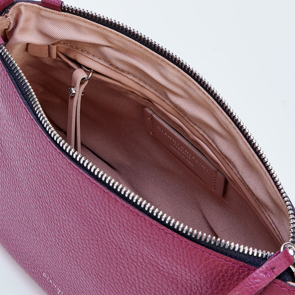 red beet leather Nadia bag, made in Italy by Gianni Chiarini