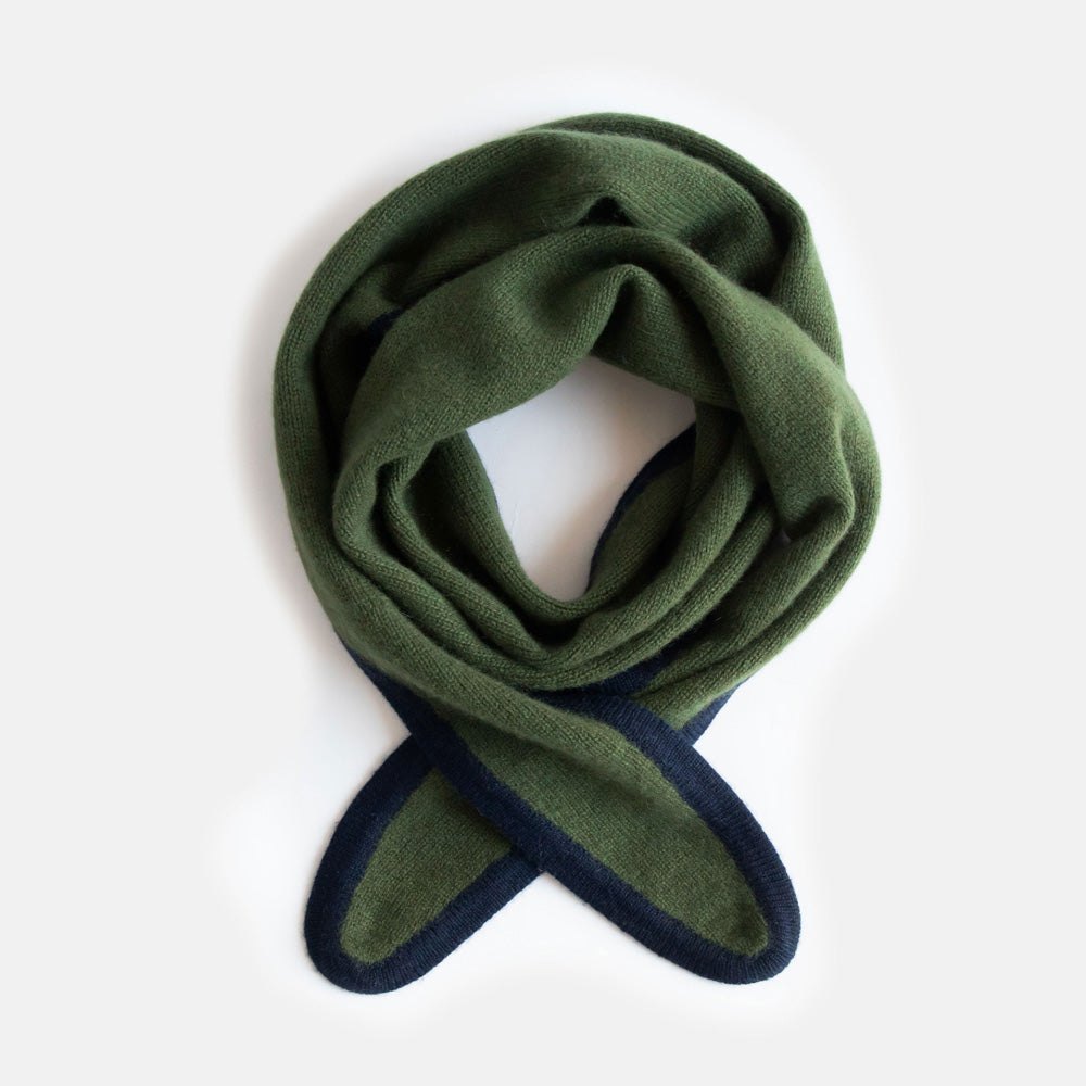women's cashmere neck scarf in khaki green with contrast navy blue trim
