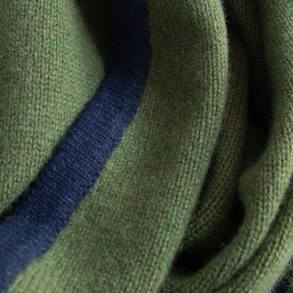 women's cashmere neck scarf in khaki green with contrast navy blue trim