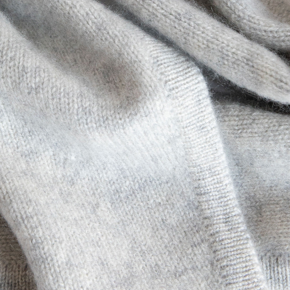 women's light grey cashmere neck scarf