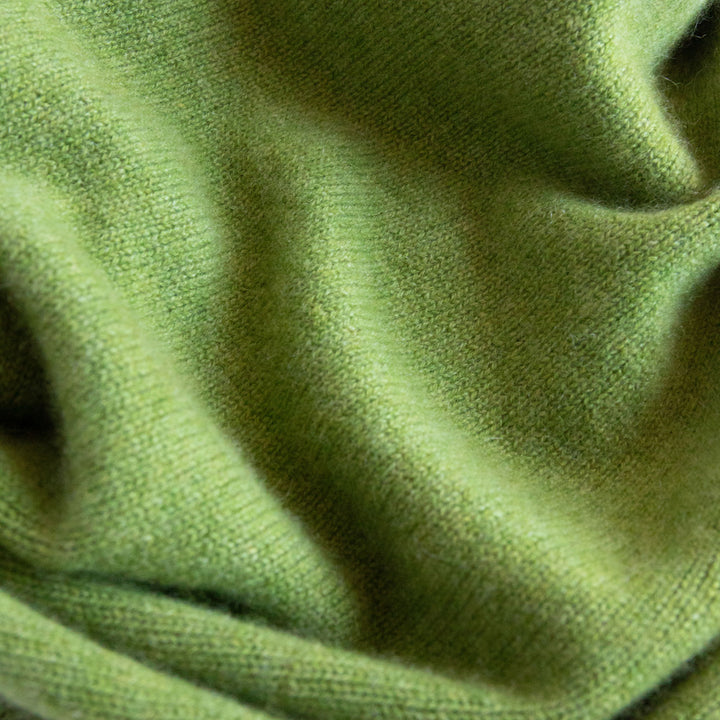 women's cashmere triangle scarf in moss green
