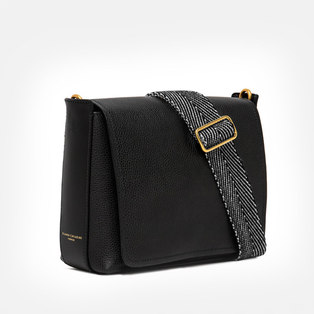 black leather Tea overflap crossbody bag, made in Italy by Gianni Chiarini