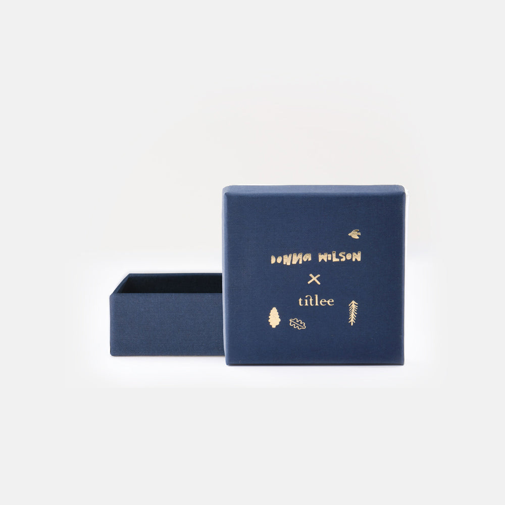 Titlee navy blue and gold presentation box