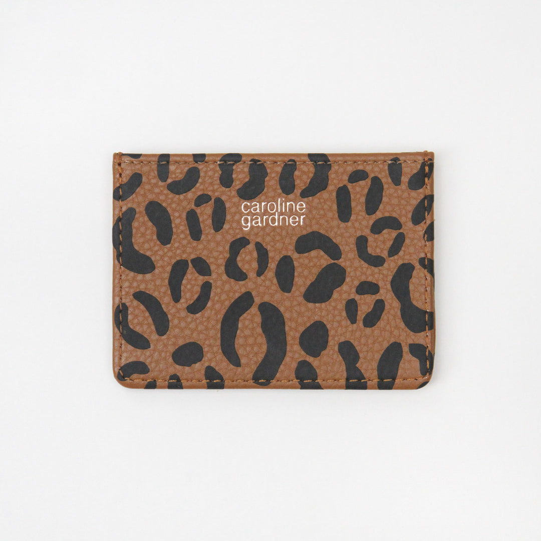 Card holder in leopard print with slogan