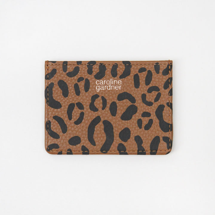 Card holder in leopard print with slogan