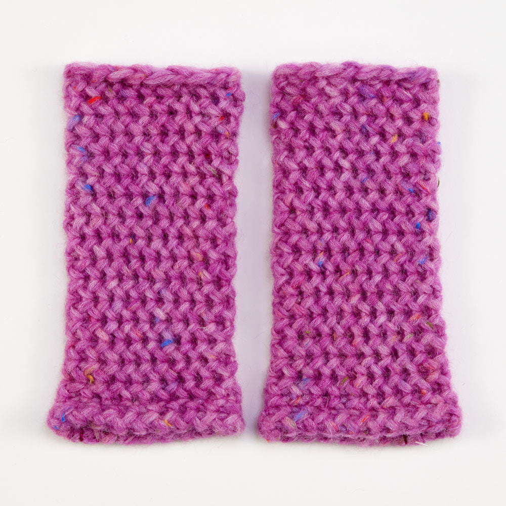 fuchsia pink knitted wrist warmers