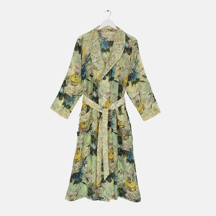 Winter Lily Lightweight Dressing Gown